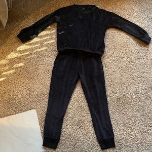 Zella black velour set size 8-10